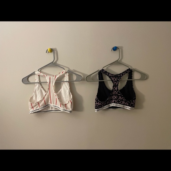 2 Calvin Klein Bras - Picture 2 of 3